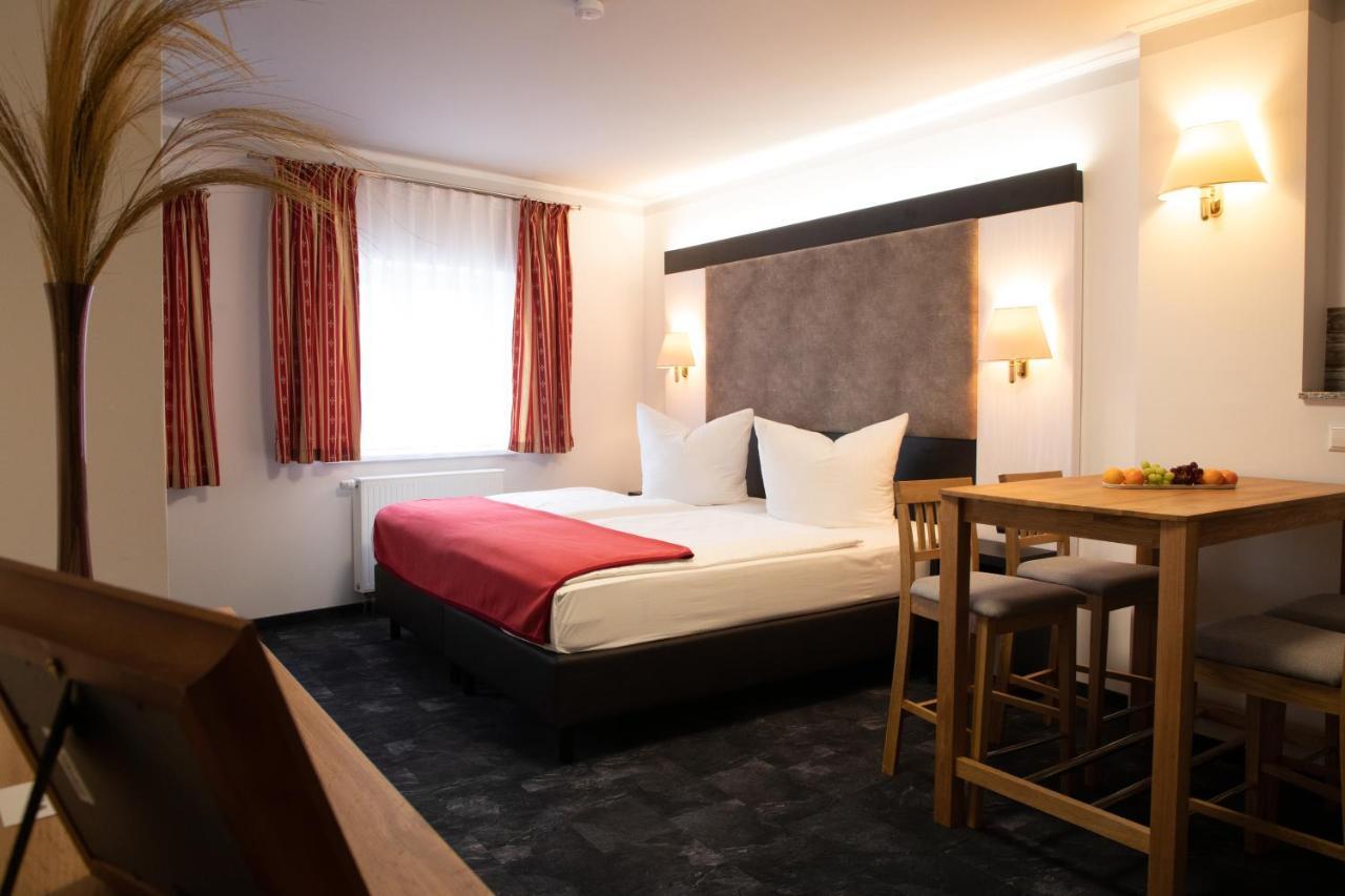 Hotel Zur Kulturweberei Finsterwalde Buitenkant foto