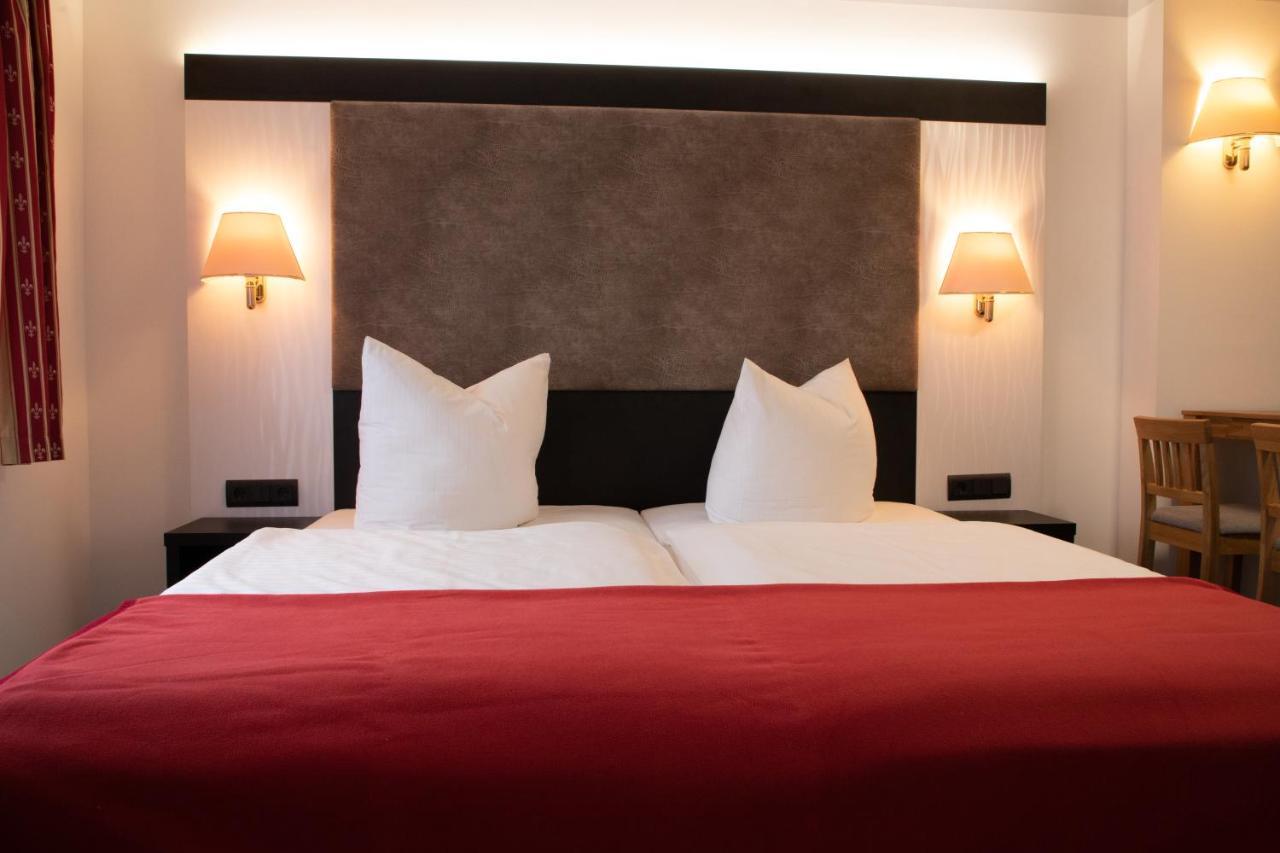 Hotel Zur Kulturweberei Finsterwalde Buitenkant foto