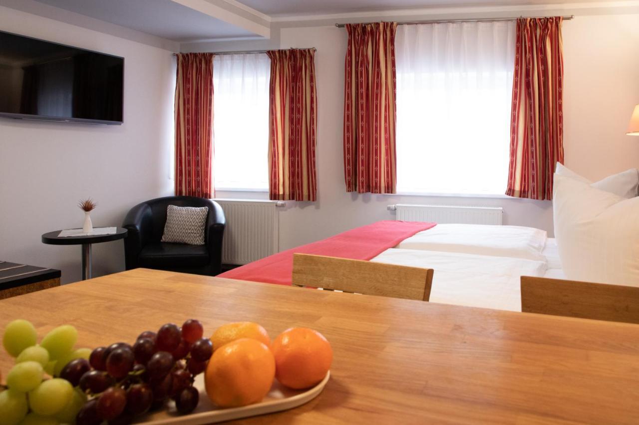 Hotel Zur Kulturweberei Finsterwalde Buitenkant foto